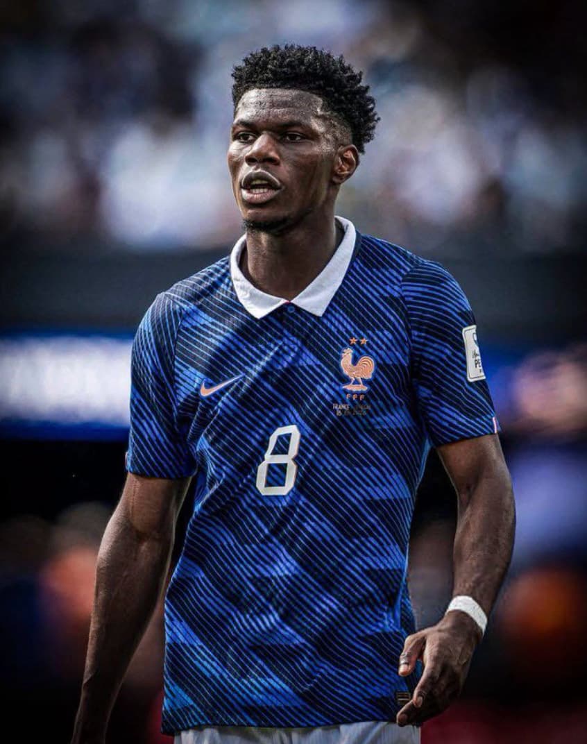 Manu Koné bouscule la hiérarchie des Bleus : Tchouaméni en danger ?