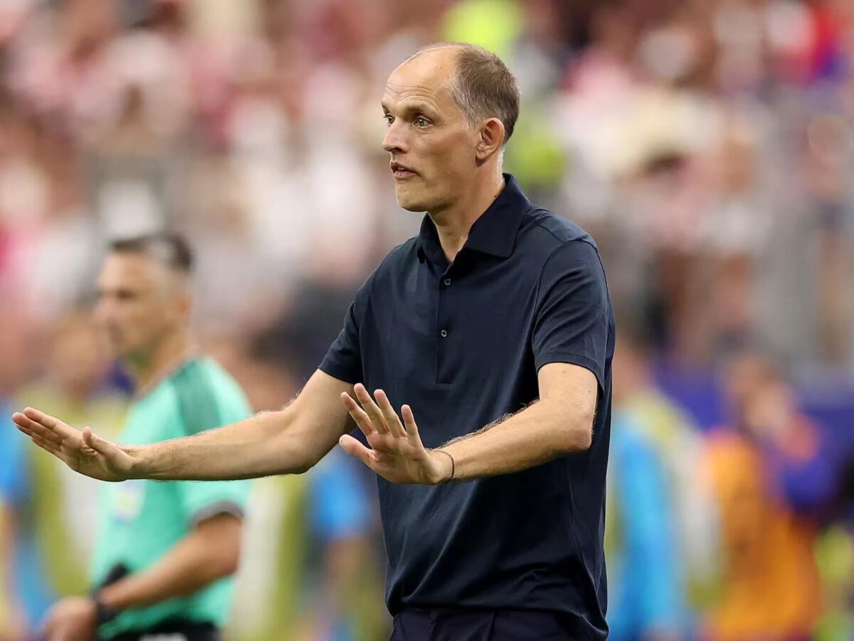 Tuchel frustré après le match : les photographes lui gâchent l’hymne anglais