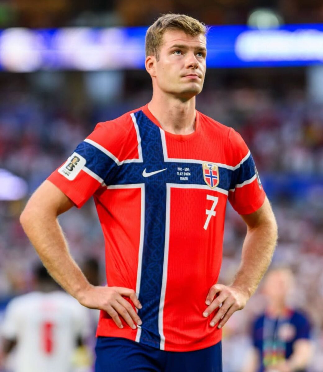 Alexander Sørloth ciblé par des menaces après l’élimination de la Norvège