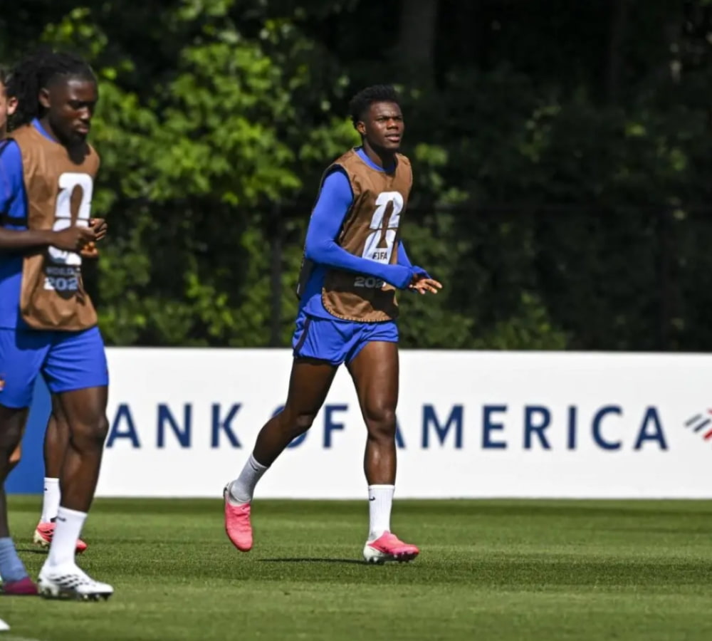 Aurélien Tchouaméni retrouve l&rsquo;entraînement avec les Bleus