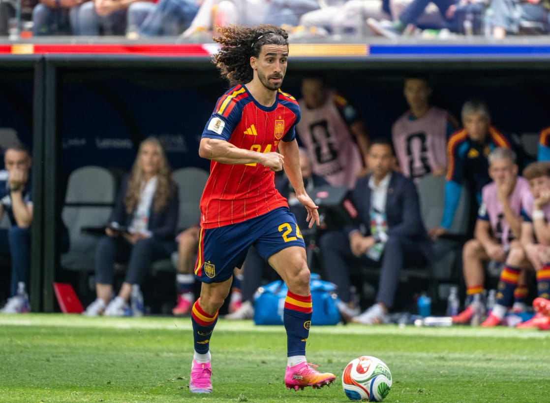 Cucurella perpétue un vieux rituel avant la finale du Mondial