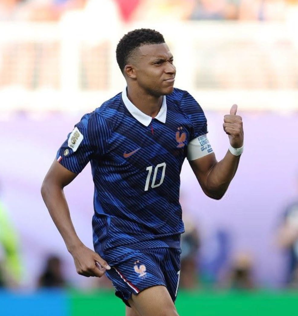 Kylian Mbappé continue d’écrire l’histoire de la Coupe du monde
