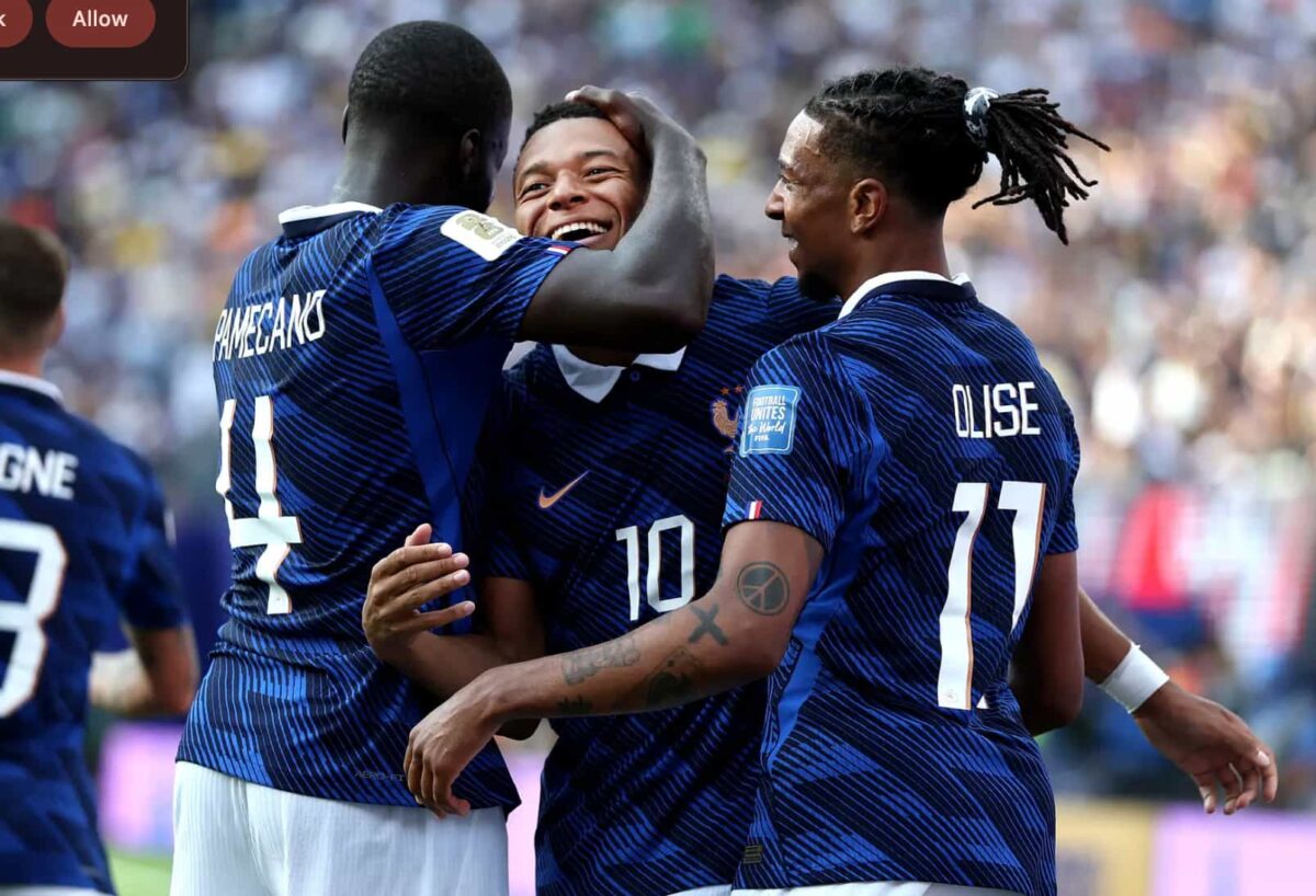 La France retrouve le sommet du classement FIFA