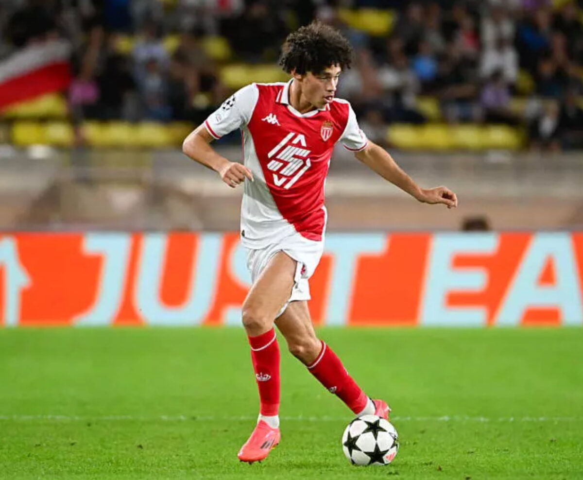 Le PSG avance sur la piste Maghnes Akliouche