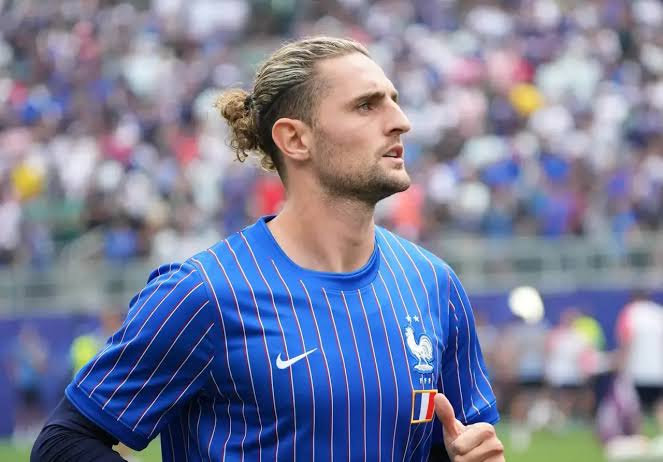 OM : Medhi Benatia ferme définitivement le chapitre Adrien Rabiot