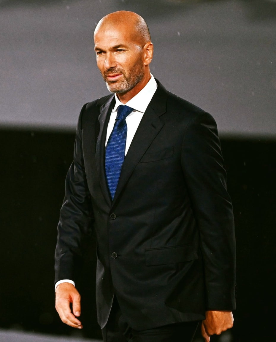 Zinedine Zidane s’apprête à prendre les commandes des Bleus